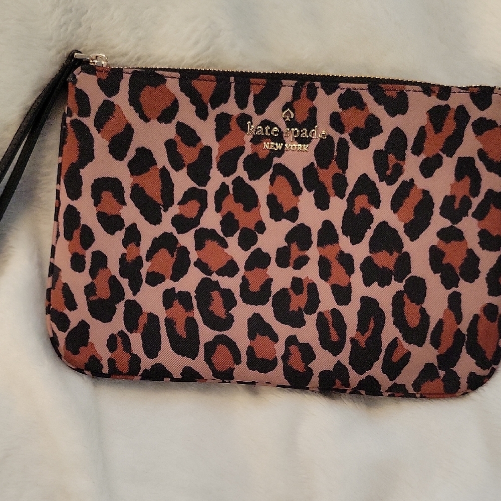 kate spade leopard print wristlet in pink, black & brown